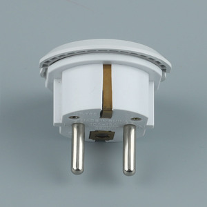Adaptateur de prise Schuko type F UE 10A 220V, prise de voyage universelle à 2 broches avec mise à la terre, convertisseur de prise multi-pays - Product Image 5