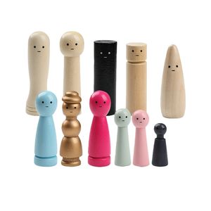 Figuritas decorativas <span class=keywords><strong>de</strong></span> 11 piezas con <span class=keywords><strong>bolsa</strong></span> <span class=keywords><strong>de</strong></span> almacenamiento <span class=keywords><strong>de</strong></span> terciopelo, acabado natural y metálico <span class=keywords><strong>de</strong></span> colores mezclados, personajes familiares artesanales - Product Image 1
