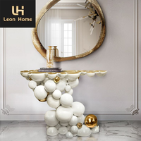 Console moderne de luxe en acier inoxydable blanc et or avec miroir, design italien personnalisé pour entrée