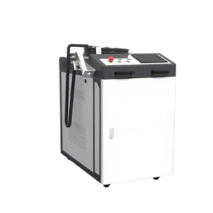 آلة تنظيف بالليزر الليفي المحمولة 2000 واط الأكثر مبيعًا لإزالة الصدأ والزيت والطلاء عن المعادن، سهلة التشغيل مع ضمان لمدة عامين - Product Image 4