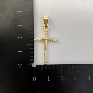 JML Venta al por Mayor, Nuevo y Moderno Accesorio de Moda, Amuleto Divino, Colgante de Cruz, Chapado en Oro de 14k, Latón con Circonita Brillante - Product Image 3