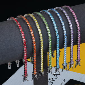 Bracelet tennis de luxe pour femme en argent 925 plaqué rhodium, serti de moissanite GRA VVS colorée effet diamant, 2mm 3mm - Product Image 3