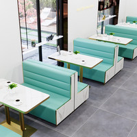 Ensemble de mobilier de restaurant rose poudré romantique, sièges en velours rose élégants pour les pâtisseries, les boutiques de desserts, l'intérieur chic des cafés