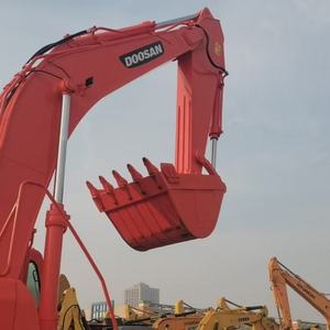 Moteur puissant 42 tonnes Grande excavatrice Doosan Dx420lc-9c d'occasion Epa Ce Dh420lc-7 Excavatrice d'occasion avec accessoires - Product Image 4