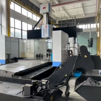 Centre d'usinage CNC à portique fixe d'occasion équipé du système FANUC, grande fraiseuse CNC à charge lourde