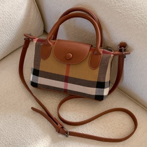 Bolsos de Mano de Moda para Mujer, Mini Bolsos de Hombro con Logotipo Personalizado, Diseño Nuevo, Venta al Por Mayor de Fábrica - Product Image 1