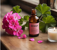 Huile de Géranium en Gros de Haute Qualité 100% Pure pour Huile Essentielle de Géranium Prix Répulsif Moustiques Parfum Aromathérapie
