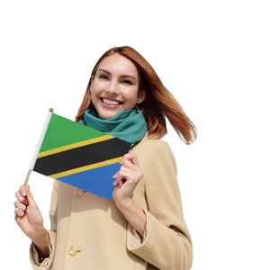 Bandera agitada a mano de poste de madera de Tanzania de gran oferta de fábrica 2024 para vacaciones generales - Product Image 1