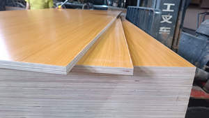 Pannelli di <span class=keywords><strong>Compensato</strong></span> Melaminico Laminato da 15 16 18 <span class=keywords><strong>mm</strong></span> all'Ingrosso per Strutture di Armadi, Guardaroba e Mobili da Cucina - Product Image 4