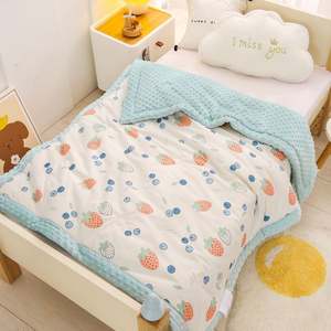 Wholesale Cotton <b>Velvet</b> Soybean <b>Bedding</b> Polyester Antibacterial Winter Quilt Suitable for Adults and Children - Product Image 5