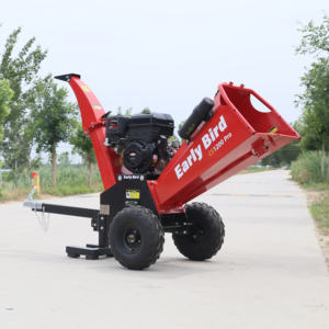 Déchiqueteuse de bois industrielle 15hp CS1200 avec machine à chenilles absolues de déplacement 420cc - Product Image 3