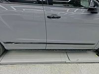 Bentley Bentayga Auto Parts Accessoires automobiles en fibre de carbone sèche Jupe latérale pour Bentley Bentayga SPE