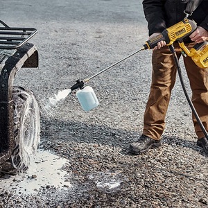 Hidrolavadora de Alta Presión DeWalt 2000-3000 W, Lavadora de Autos Eléctrica Recargable - Product Image 2