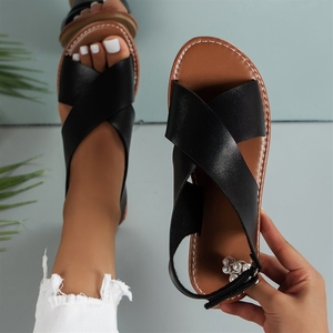 Hot Latest Design Flat Sandals Casual Wholesale High Quality Summer PU Soft Daily Large Size Sandals Women Shoes - Product Image 2