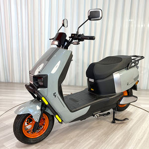 สกู๊ตเตอร์ไฟฟ้ามอเตอร์800W/2000W พร้อมแบตเตอรี่ตะกั่วกรด72V 20ah/32Ah ความเร็วสูงสุด60 km/h - Product Image 1