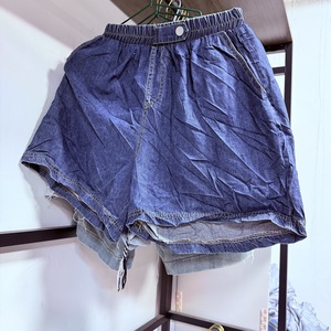 กางเกงขาสั้นผ้ายีนส์เอวต่ำสำหรับผู้หญิงกางเกงขาสั้นผ้าเดนิมสไตล์วินเทจ - Product Image 2