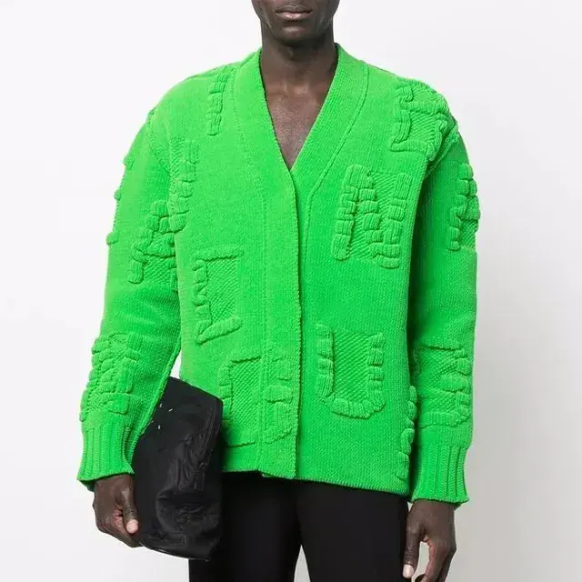 สเวตเตอร์คาร์ดิแกนสำหรับผู้ชายเสื้อสเวตเตอร์ถักลายนูนสีเขียว