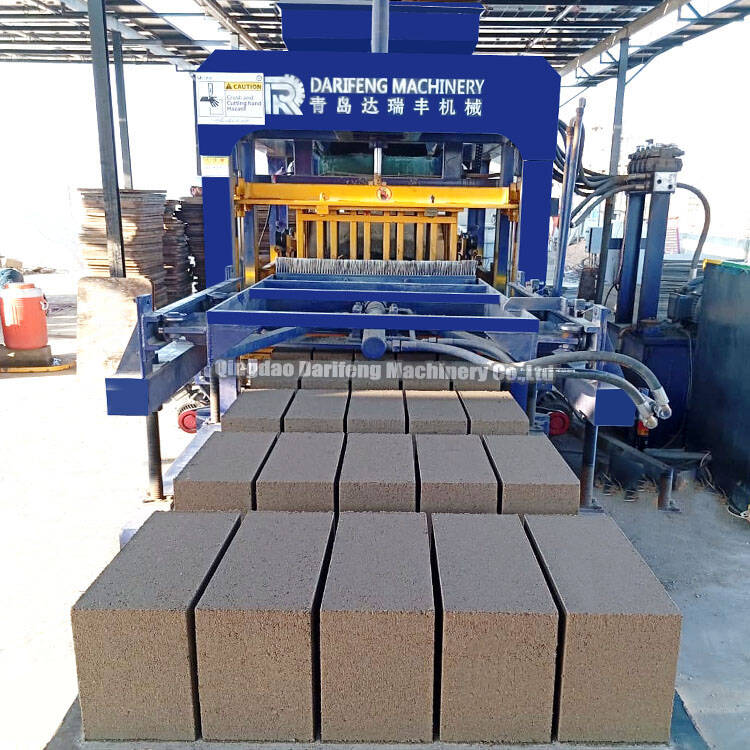 QT4-15 Block Making Machine in Guangzhou Full Automatic Hydraulic Concrete Curbstone Bricks DFR Vibrating Block Machine Box