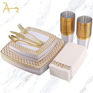 Venta al por Mayor de Fábrica, Juego de Vajilla Desechable de Plástico de 100 Piezas, Vasos Blancos y Plateados, Platos de Plástico <span class=keywords><strong>para</strong></span> Bodas - Product Image 2