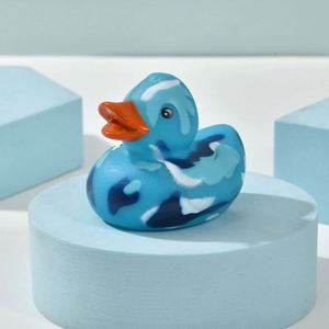 Patitos de Goma de Camuflaje de 2 Pulgadas con Logotipo Personalizado, Novedad al por Mayor, Docena Surtida - Product Image 6