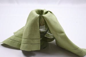 Fabrication de linge de table sur mesure, serviette en lin faite à la main, 60x60cm, ourlet double couture, pour restaurant et événements - Product Image 6