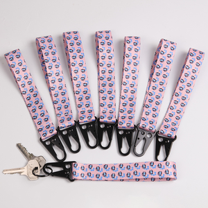 Top vente sur lanière à boucle en métal 2.5x30cm <span class=keywords><strong>cordon</strong></span> en polyester <span class=keywords><strong>clé</strong></span> <span class=keywords><strong>accrocher</strong></span> corde macramé <span class=keywords><strong>cordon</strong></span> 4mm <span class=keywords><strong>cordon</strong></span> en macramé en gros - Product Image 5