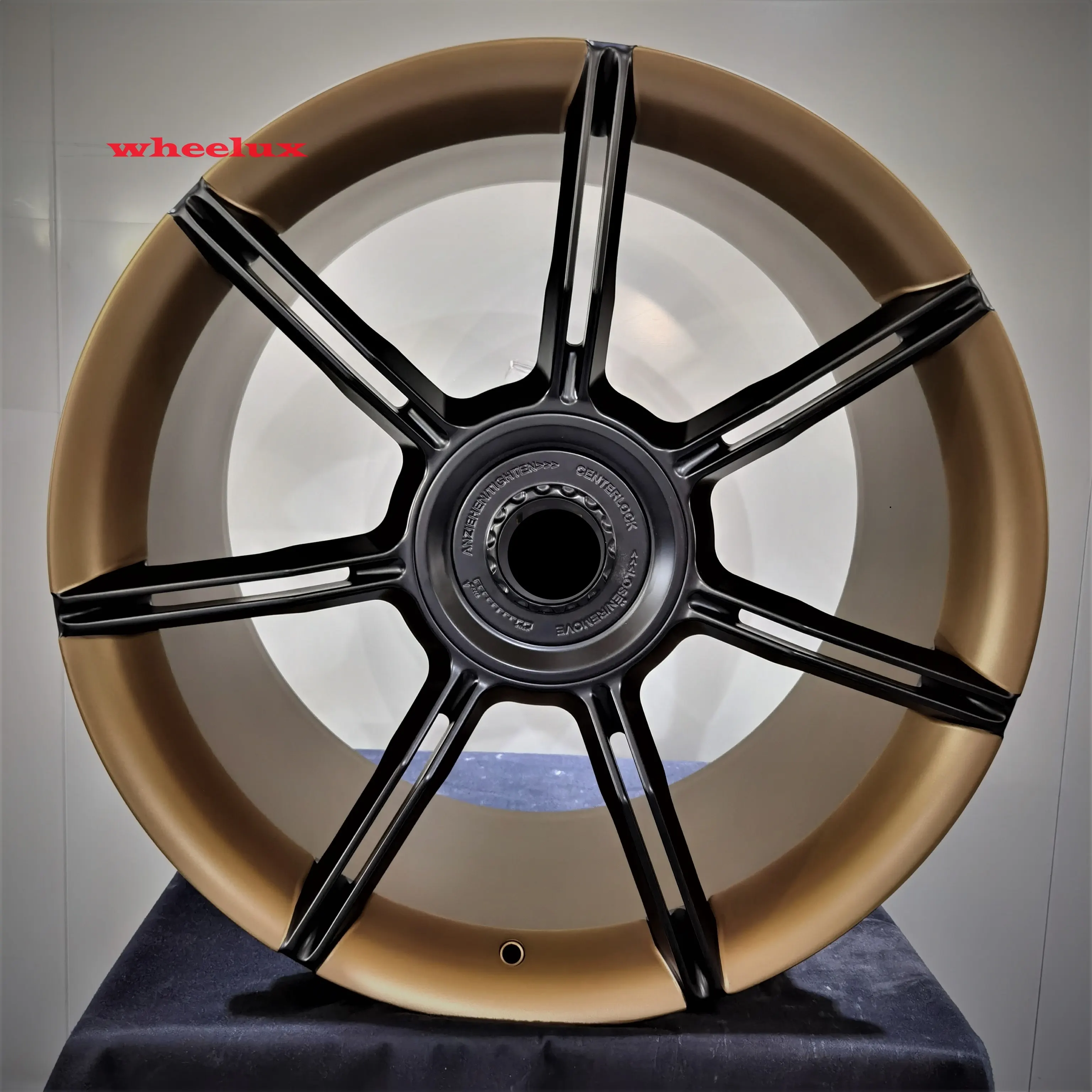 Monoblock black and gold alloy forged wheels 5x130 5x114.3 passenger car wheels rims for porsche taycan turbo tesla model 3 y s
