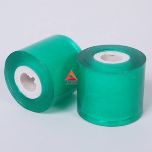 Jinshi Chất lượng cao rõ ràng <span class=keywords><strong>PVC</strong></span> & PE nhựa thu nhỏ bọc cuộn mềm bám đóng gói phim 500mm chiều rộng chi phí thấp tay Stretchable - Product Image 2