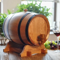 Fût en chêne pour vieillissement du whisky, fût en bois pour le vin