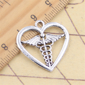 Breloques <span class=keywords><strong>Cœur</strong></span> <span class=keywords><strong>Symbole</strong></span> Médical Caducée 25x25mm, Fabrication Artisanale, Pendentifs Vintage Couleur Argent Tibétain, DIY pour Bracelet et Collier - Product Image 2