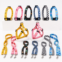 Colliers pour chiens en polyester du Guangdong pour le commerce de gros, pour chiens de petite/moyenne/grande taille, fournitures d'entraînement pour animaux de compagnie, nouveautés
