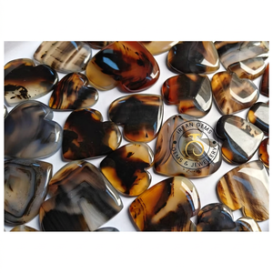 Lote al por mayor de cabujones de ágata de Montana en forma de corazón, por peso, con diferentes formas y tamaños, utilizados para la fabricación de joyas. - Product Image 2