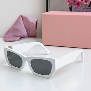 Gafas de sol de diseñador de alta calidad para hombre, gafas de sol polarizadas UV400 para playa y exteriores, gafas de sol deportivas de lujo, caja para gafas - Product Image 2