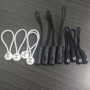 Tirador de cremallera de TPU de alta calidad, lengüeta de tracción con logotipo personalizado para bolsos de ropa de moda, chaquetas y zapatos con opciones de diseño personalizado - Product Image 5