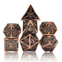 Ensemble de dés polyédriques en métal style épée médiévale - 7 pièces - Dés D&D en cuivre antique - Épées croisées - Durable - Haute qualité - RPG - Donjons
