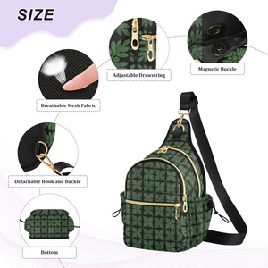 Hawaiian Green Ulu <b>Leaf</b> Print Custom Logo Messenger Bag Small Polyester Waterproof Women Custom Men Crossbody Shoulder Bag - Product Image 3