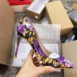 Zapatos Elegantes de Mujer con Flores, Novedad 2024, Brillantes, Tallas Grandes, Tacones de Aguja con Punta, 12CM, Zapatos de Fiesta de Moda, Tacones Altos - Product Image 3