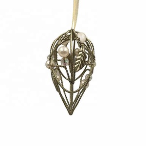 ลวดทองแขวนหัวใจกับไข่มุก - Product Image 2