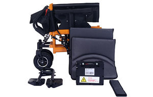 Fauteuil roulant électrique pliable motorisé puissant avec grande capacité de franchissement d'obstacles grand pneu avant pour équipement de rééducation - Product Image 4