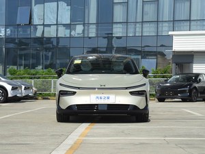 <strong>XPENG</strong> P7+ 2025 Ultra Long Range Max: 685KM CLTC, 230kW Motor, 5.9s 0-100, 800V SiC Platform, Flagship Electric Liftback - Product Image 2
