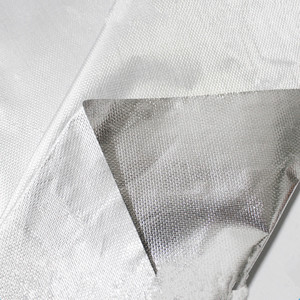 Tissu <span class=keywords><strong>en</strong></span> fibre <span class=keywords><strong>de</strong></span> <span class=keywords><strong>verre</strong></span> laminé composite avec feuille d'aluminium, isolation unilatérale, <span class=keywords><strong>prix</strong></span> usine - Product Image 2