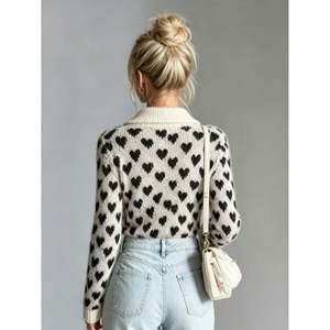 Cárdigan con cuello en V y estampado de corazones para mujer, suéter S(66) con corazones rojos, prendas de punto ligeras para uso casual - Product Image 6