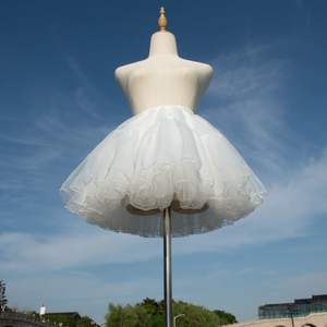 <span class=keywords><strong>Jupon</strong></span> en tulle élégant pour femme avec technique à volants <span class=keywords><strong>sous</strong></span> la <span class=keywords><strong>robe</strong></span> Jupes en forme de slip gonflé fluide - Product Image 1