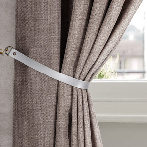 En stock, sencillos sujetadores de cortinas de cuero y cuerdas para uso doméstico y hotelero, incluyendo cortinas y cortinas para puertas. Incluye también - Product Image 3