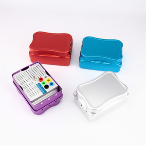 Boîte à fraises dentaires LK-1453, étui de stérilisation carré pour instruments dentaires avec trous codés par couleur et règle de mesure - Product Image 2