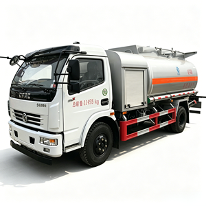 Camion de ravitaillement aérien compact 8000L, citerne mobile pour avions 8m³ pour aéroport régional - Product Image 1
