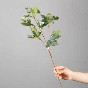 Feuillage artificiel Greenway en feuilles d'érable, 53 cm, arrangement floral décoratif pour la maison, le café, le restaurant - Product Image 2