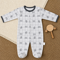 Pyjama à jambes pour bébé |   Combinaison à manches longues en coton 100% à imprimé quadrillé "BROVE PUPPY" |   Bordure côtelée à pression sur le devant |   Nouveau-né
