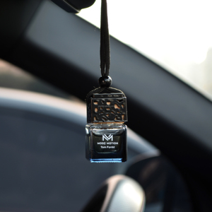Lujo Venta caliente portátil Mini colgante de madera del coche ambientador botella coche Perfume botella de vidrio - Product Image 3