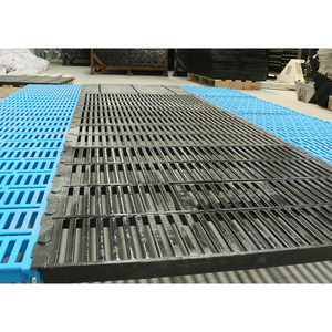 Plancher de truie de bonne capacité de charge en gros Équipement d'élevage de porcs Plancher en fonte - Product Image 1